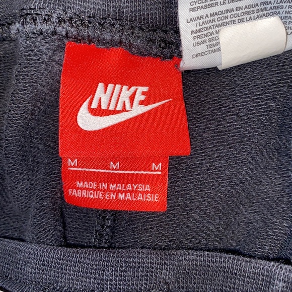 Nike Cotton Logo Shorts - Picture 2 of 2